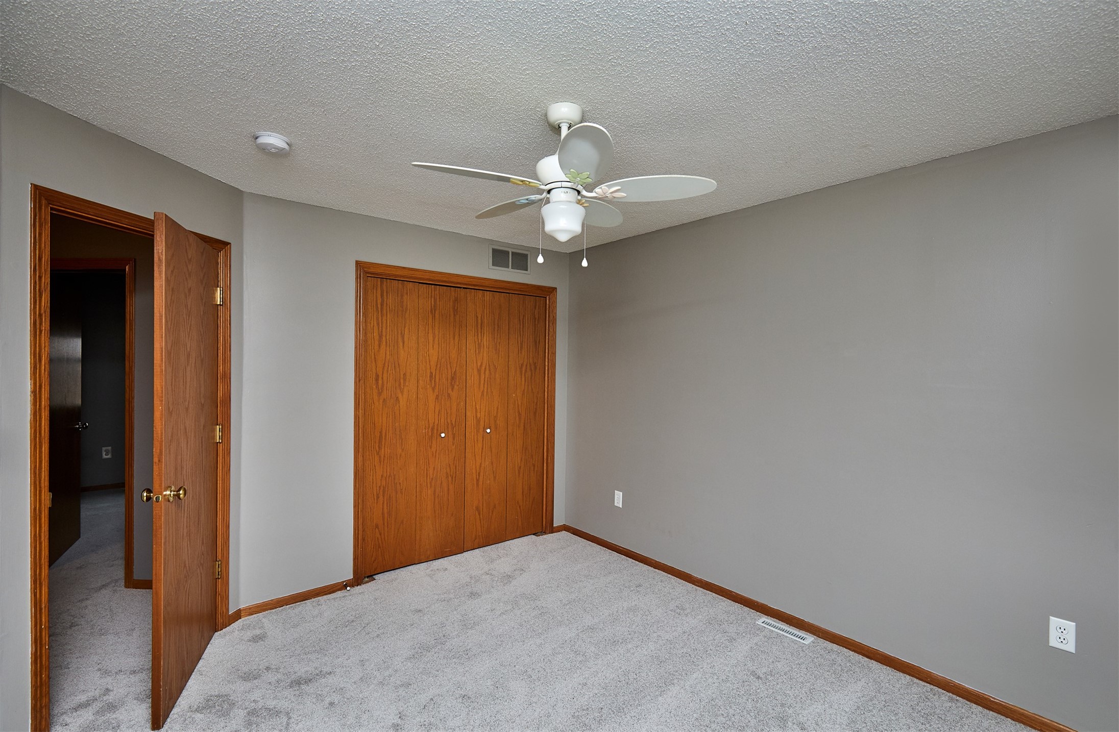 5425 NW 90th Street, Johnston, Iowa image 20