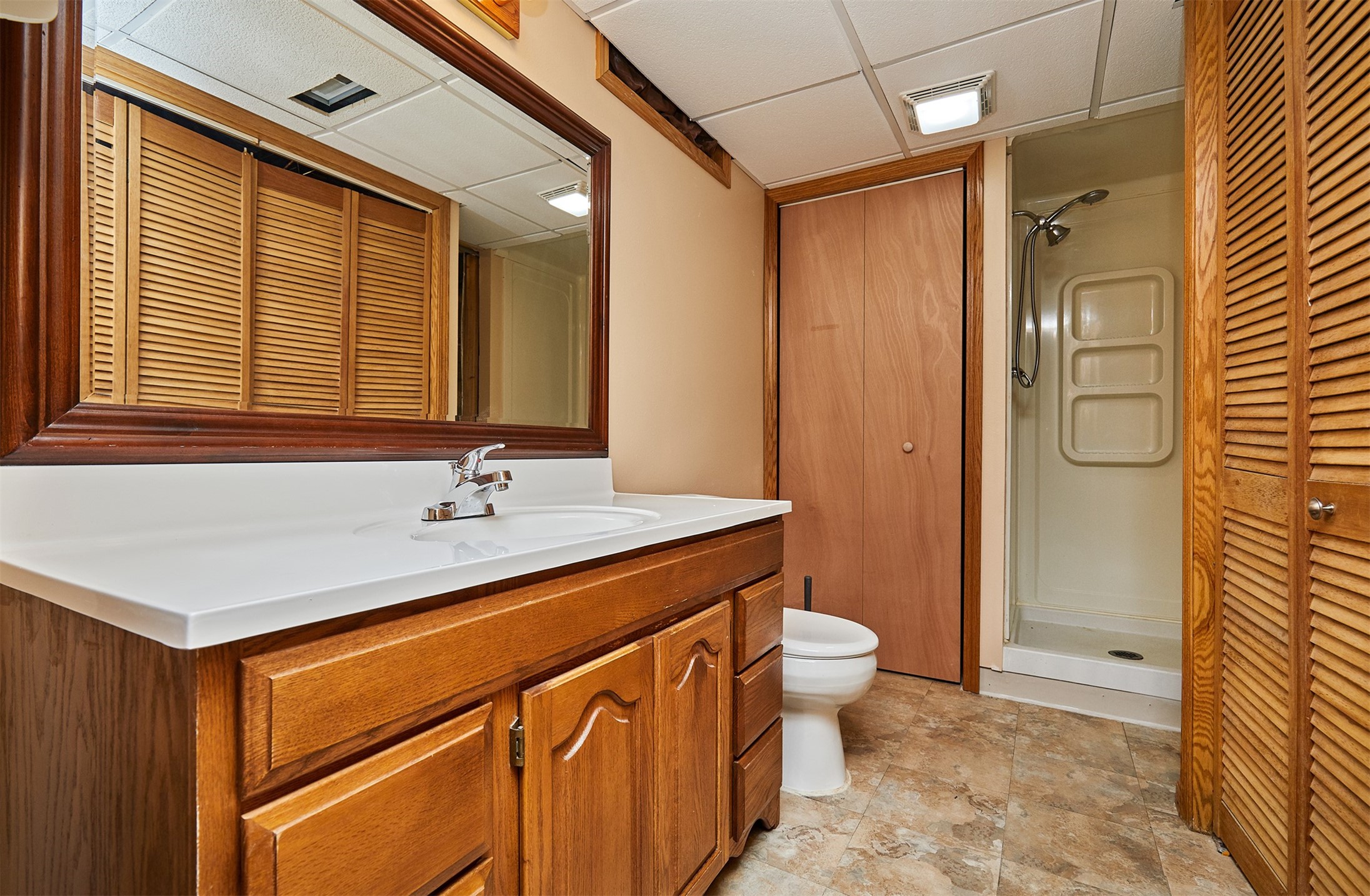 5425 NW 90th Street, Johnston, Iowa image 24