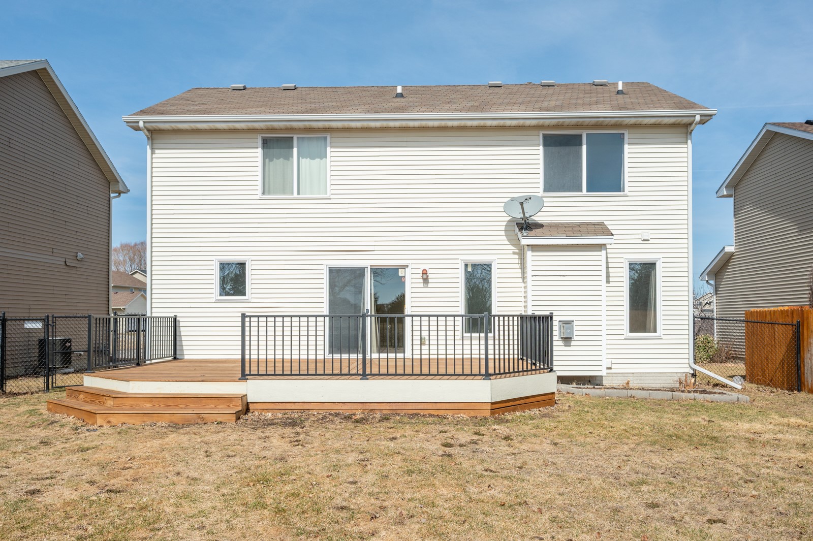 9384 Red Sunset Drive, West Des Moines, Iowa image 18