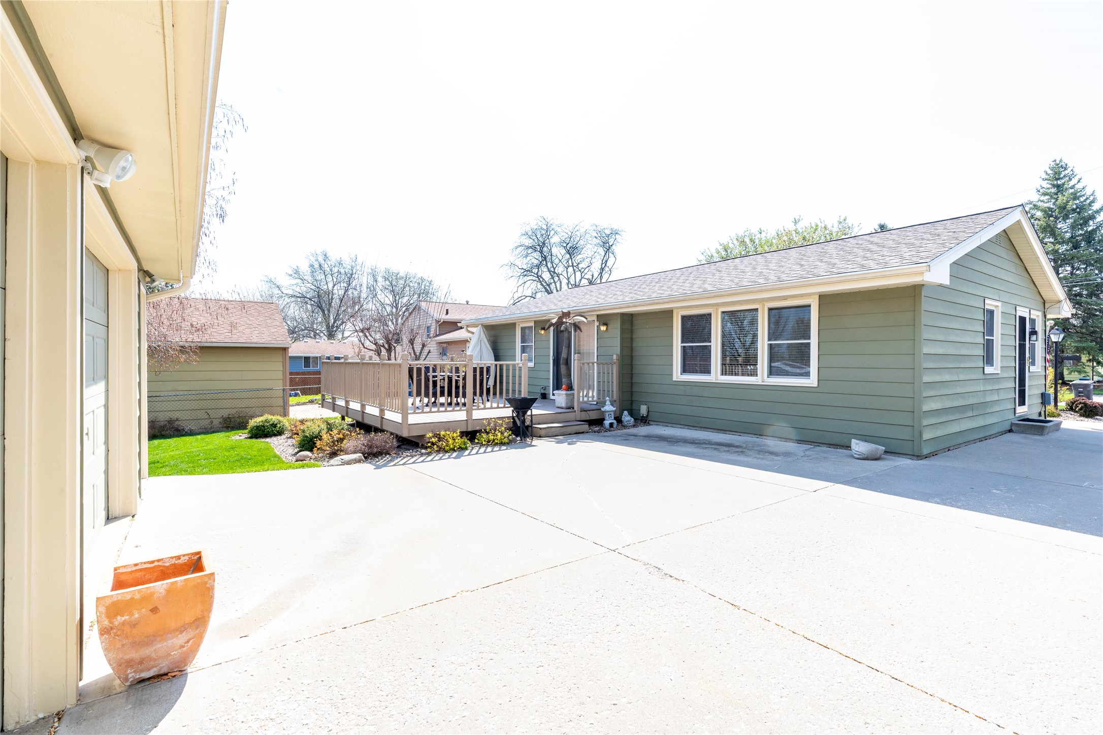 2540 E. Tiffin Avenue, Des Moines, Iowa image 22