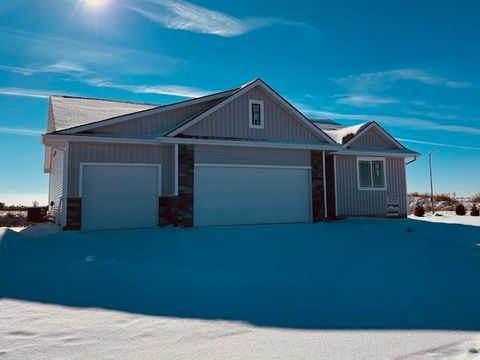 1475 Cedar Street Waukee IA 50263