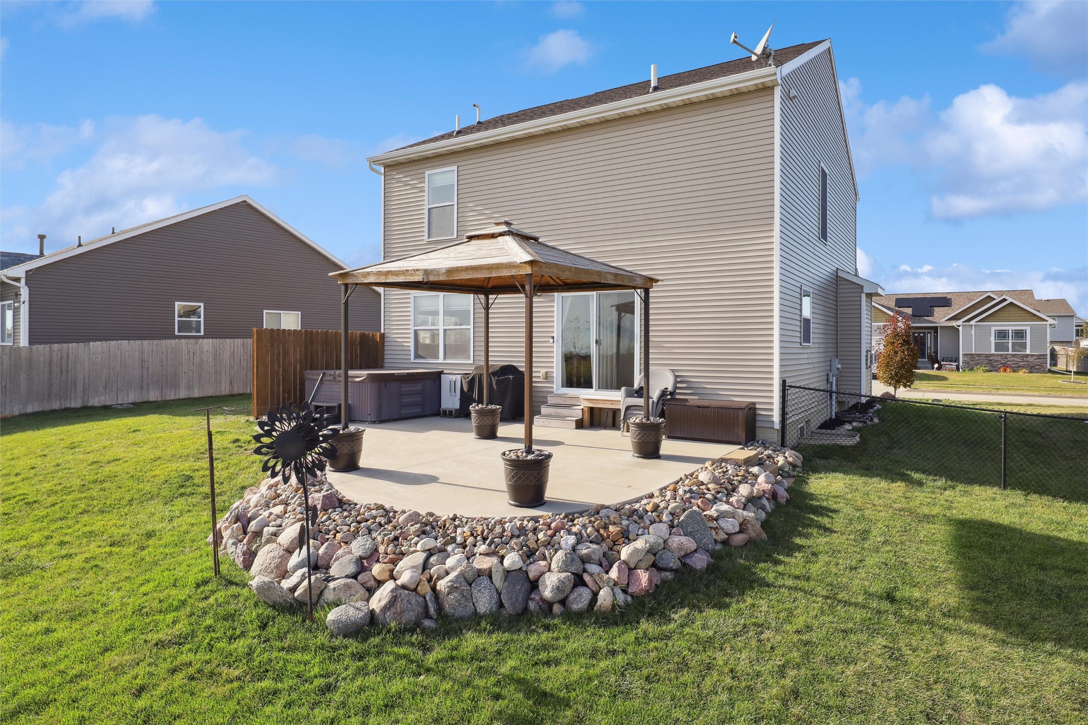 3517 Hawthorn Drive, Bondurant, Iowa image 18