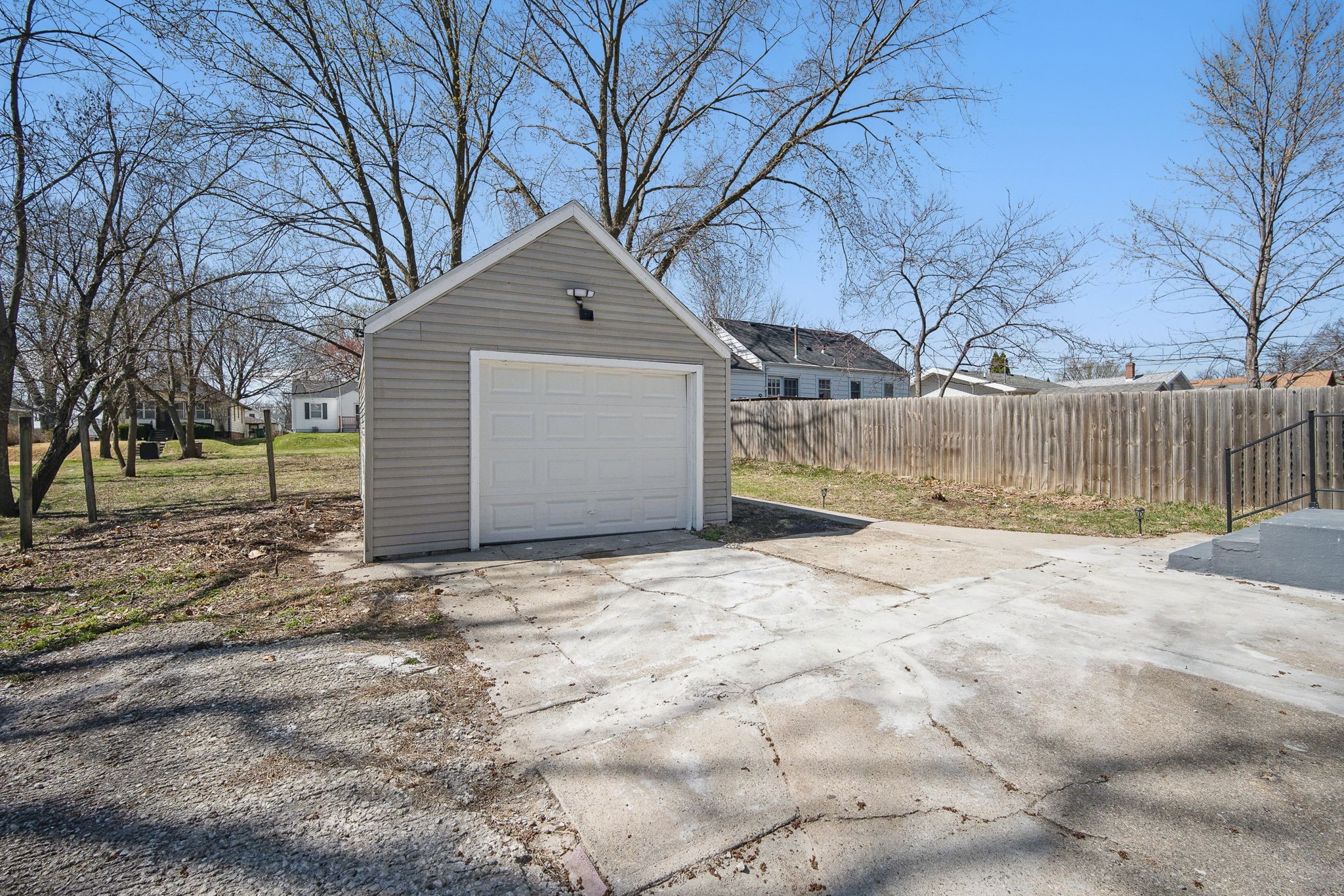 409 10th Street, West Des Moines, Iowa image 15
