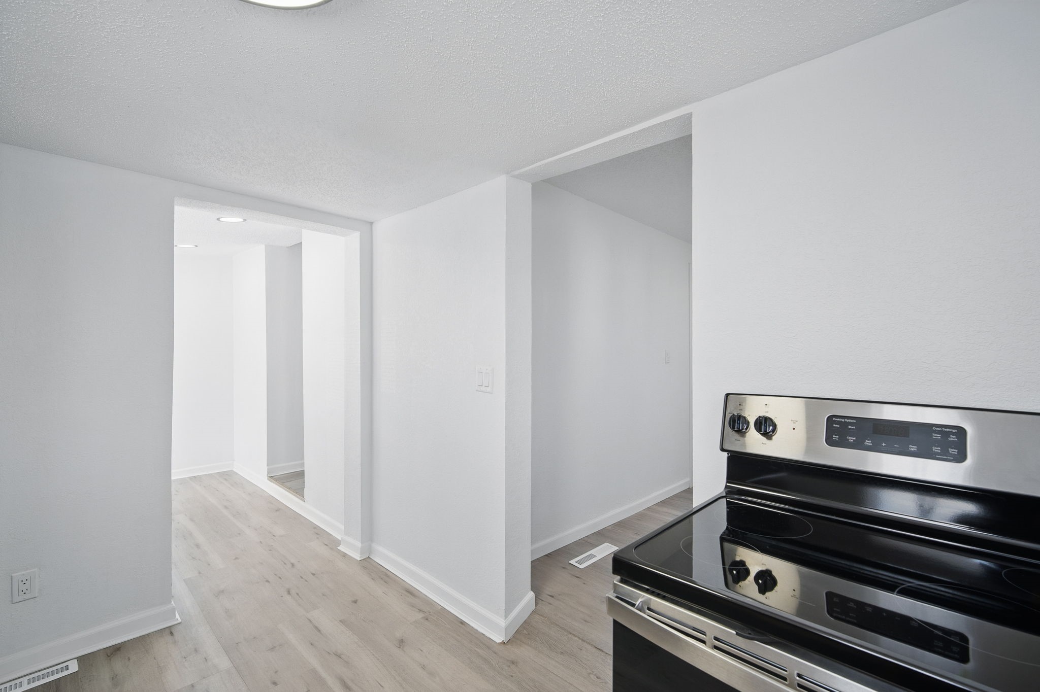 409 10th Street, West Des Moines, Iowa image 4