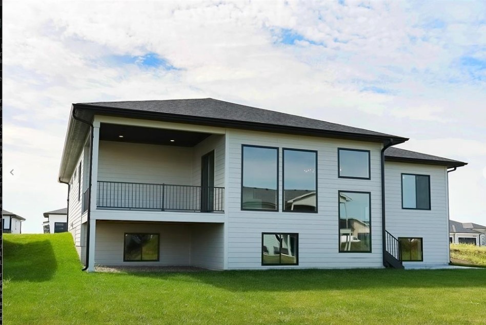17983 Townsend Drive, Clive, Iowa image 25