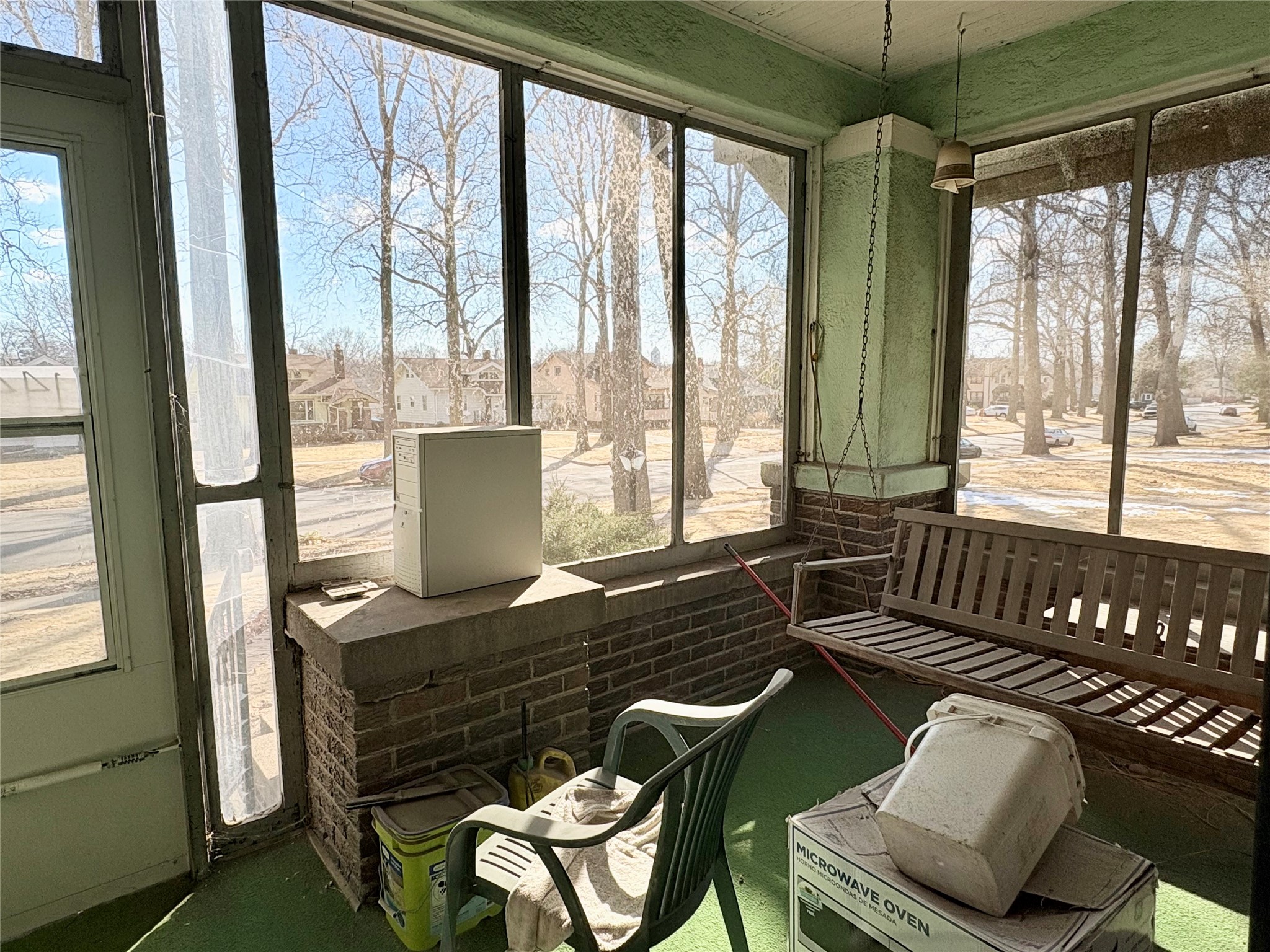 1448 Thompson Avenue