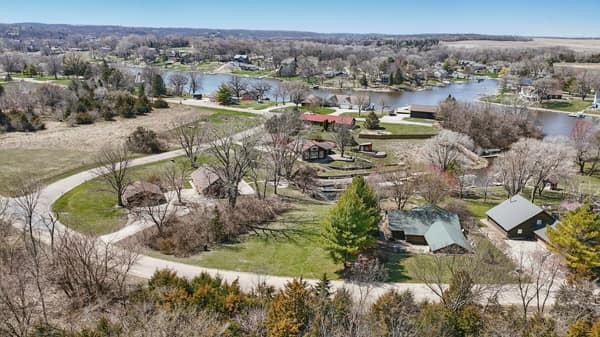 4643 Panorama Drive, Panora, Iowa image 2
