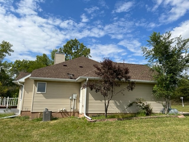 1023 Union Drive, Newton, Iowa image 3