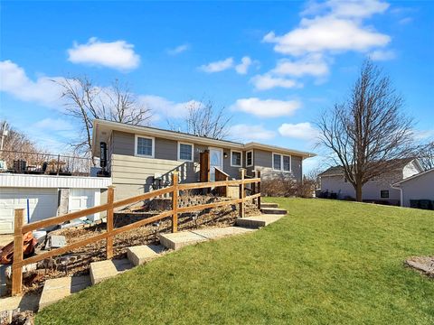 Homes For Sale - 311 S Harrison Avenue<br/> Jasper County, Baxter, IA 50028