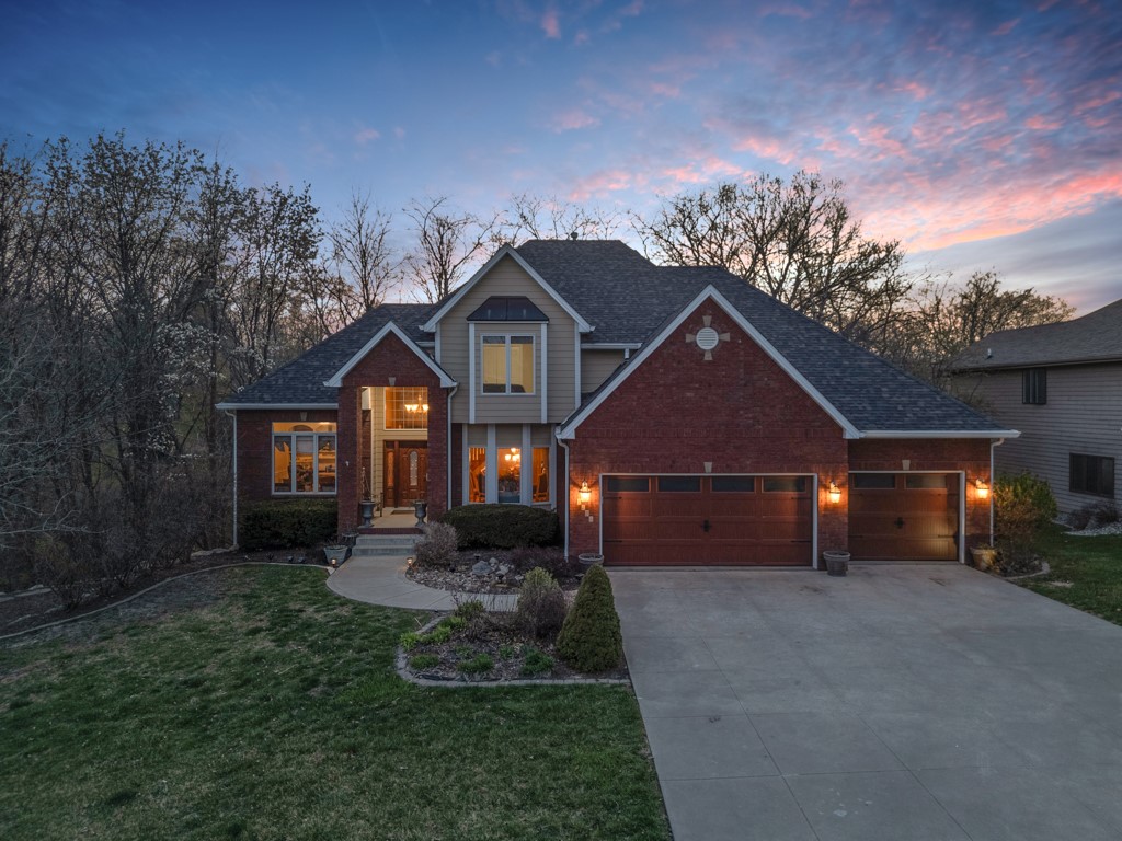 1205 Tulip Tree Lane, West Des Moines, Iowa image 1