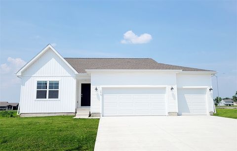 Single Family Residence in Bondurant IA 1001 Westridge Street.jpg