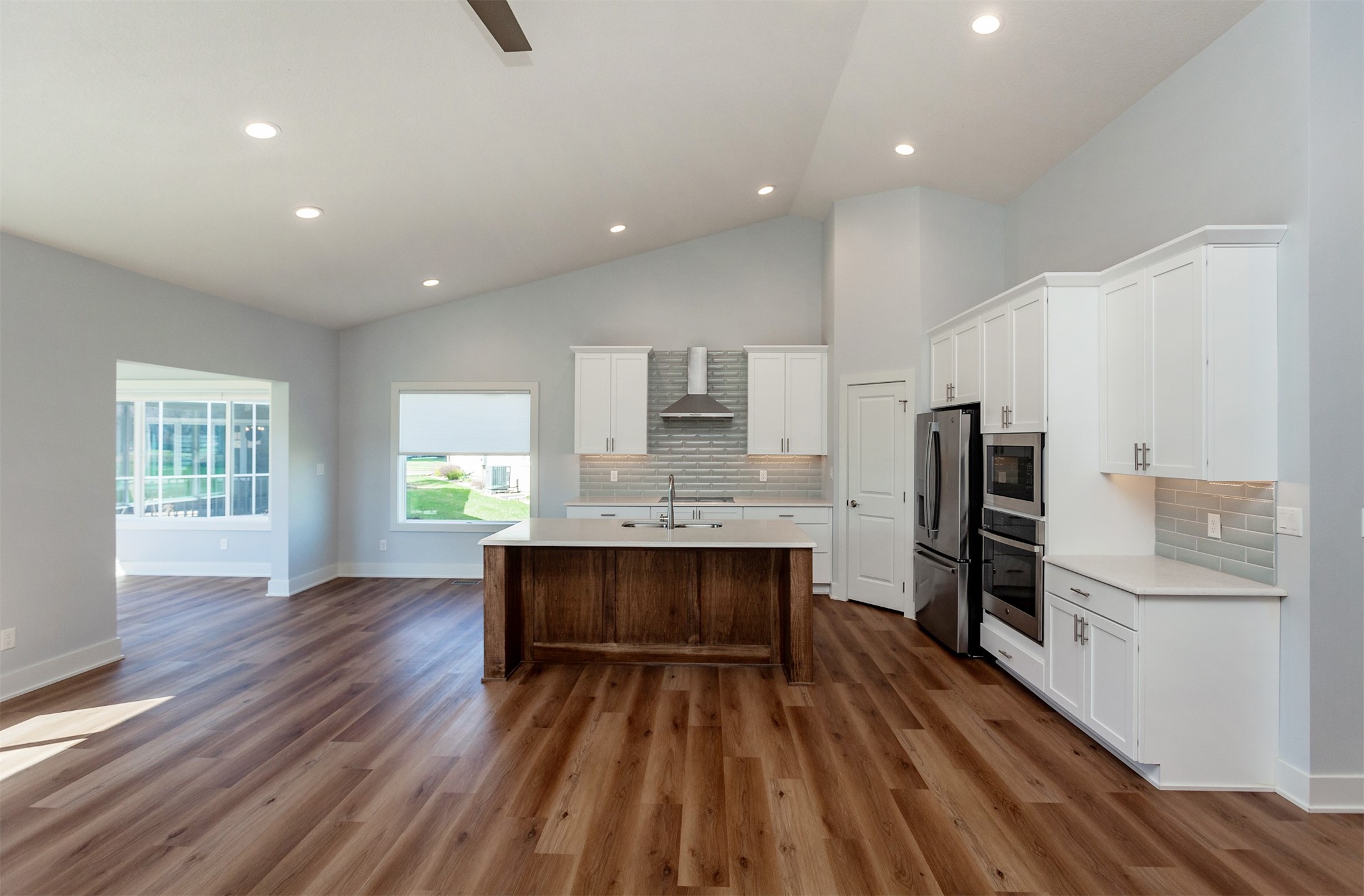 1650 SE Silver Pointe Drive, Waukee, Iowa image 11