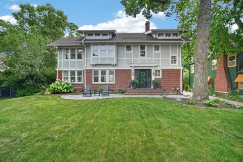 Homes For Sale - 5136 Shriver Avenue<br/> Polk County, Des Moines, IA 50312