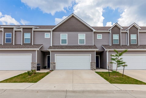 Condo For Sale - 211 NE Whitetail Lane<br/> Polk County, Ankeny, IA 50021
