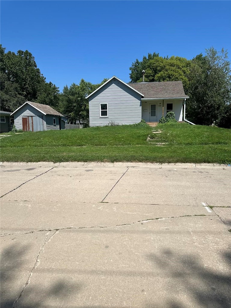 1510 16th Avenue, Eldora, Iowa image 1