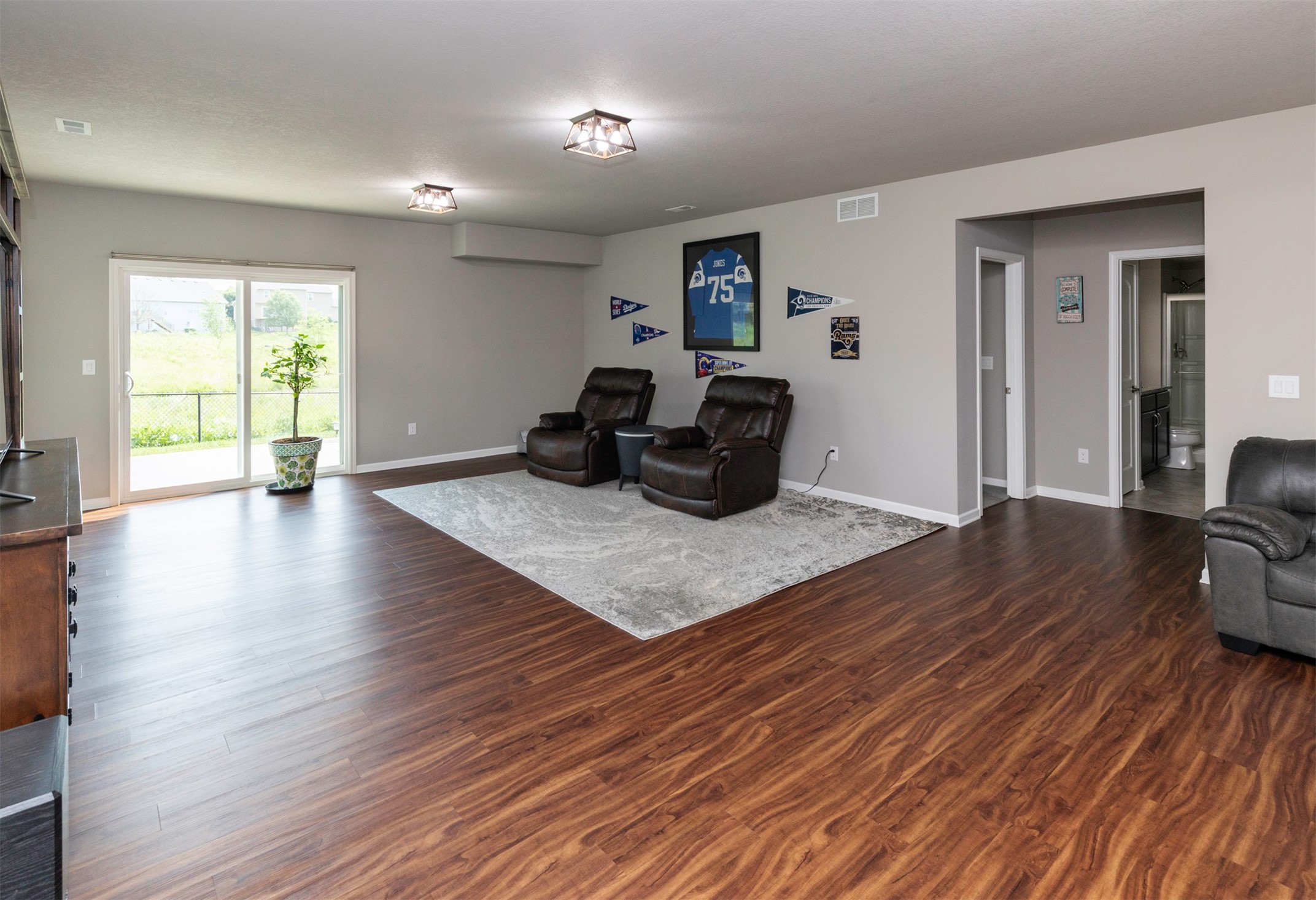 1245 Blue Bonnet Drive, Carlisle, Iowa image 21