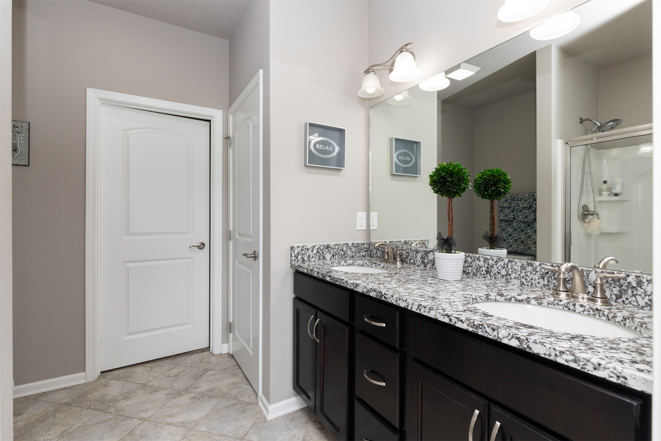 1245 Blue Bonnet Drive, Carlisle, Iowa image 13