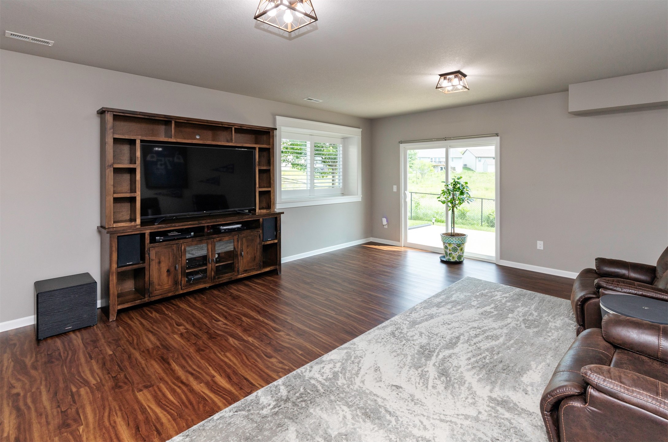 1245 Blue Bonnet Drive, Carlisle, Iowa image 20