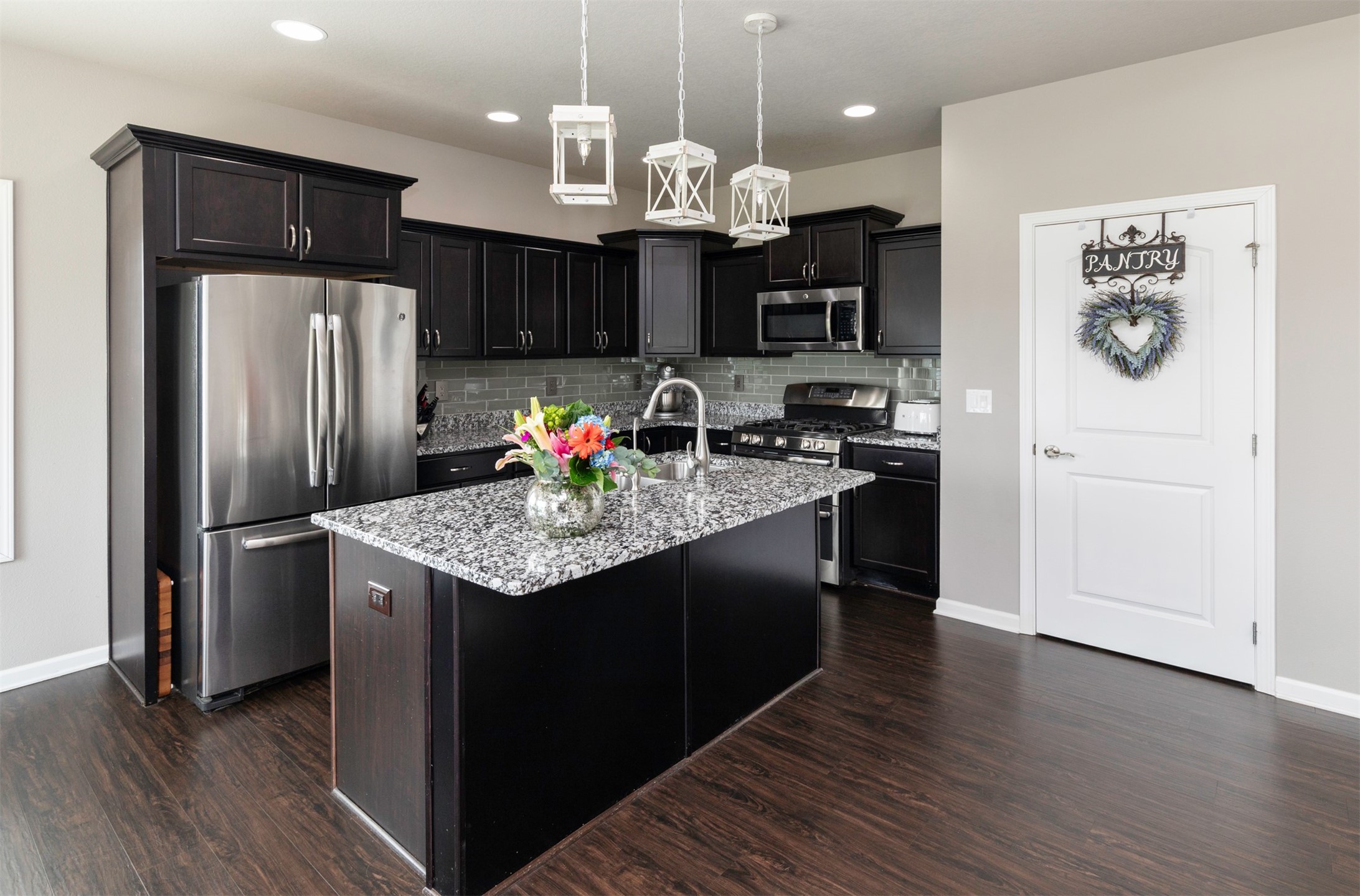 1245 Blue Bonnet Drive, Carlisle, Iowa image 6