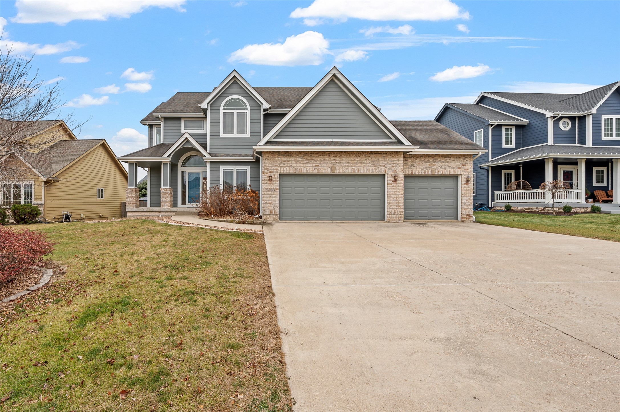 12602 Ridgemont Drive, Urbandale, Iowa image 1