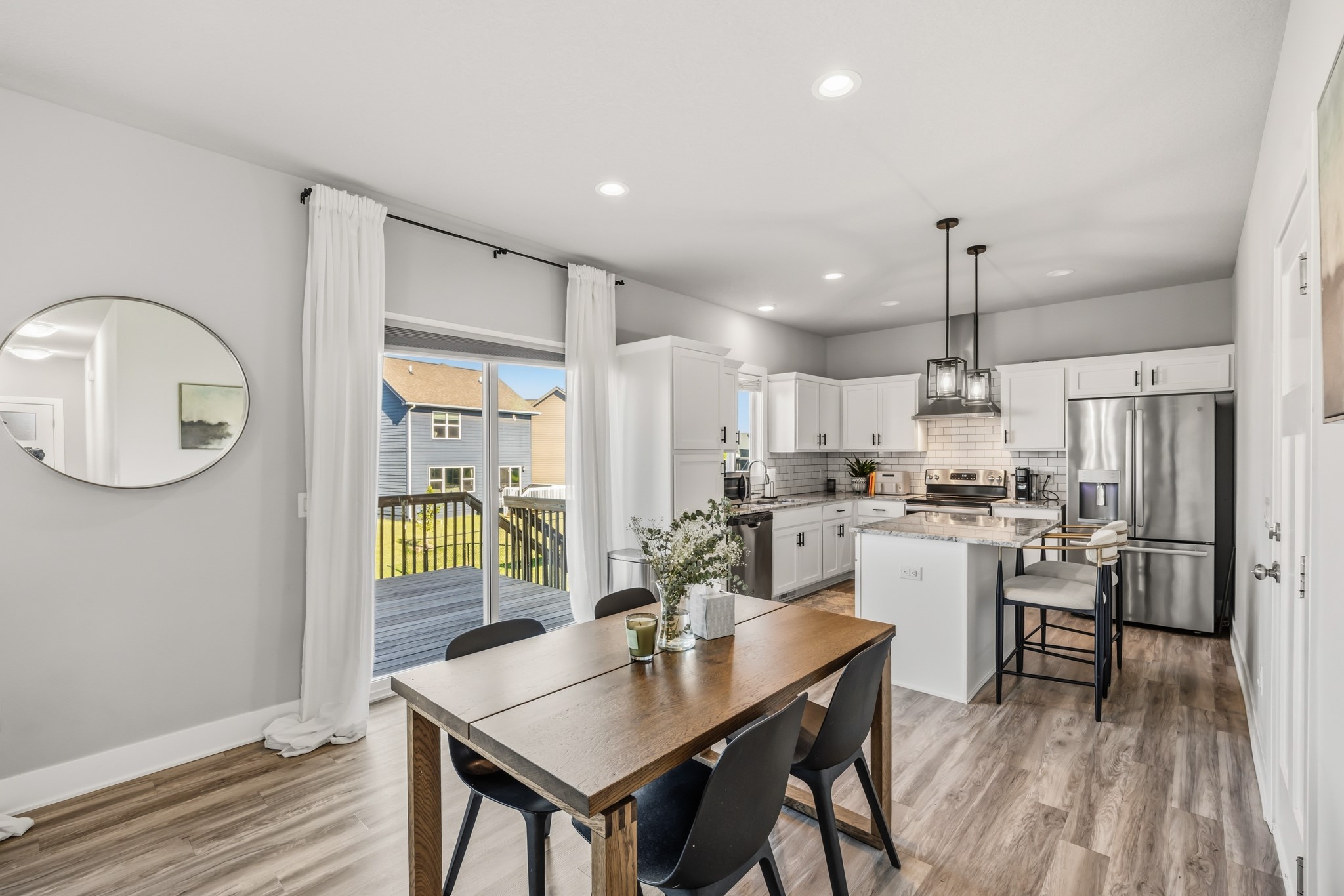 2000 NE Heritage Drive