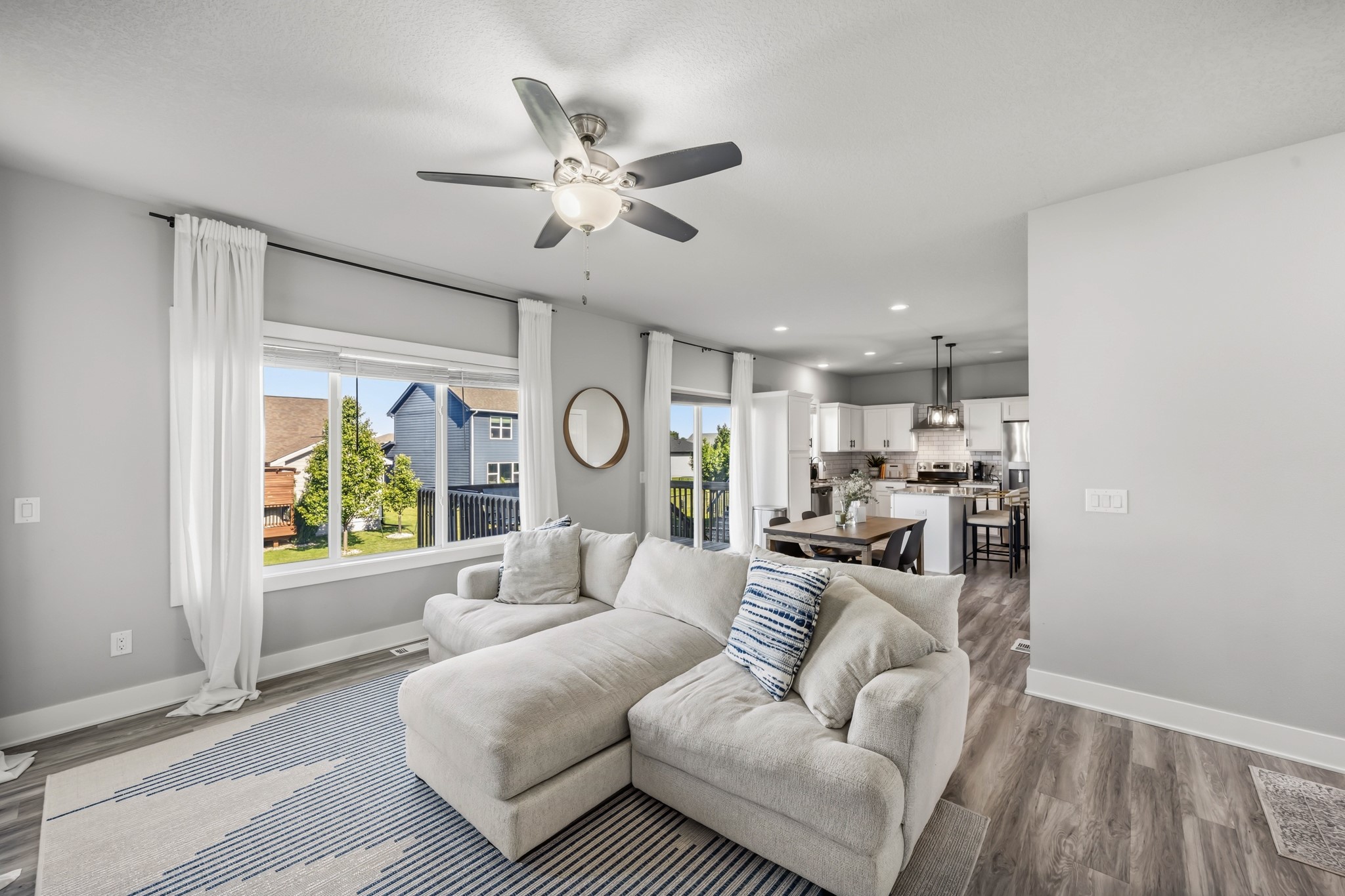 2000 NE Heritage Drive