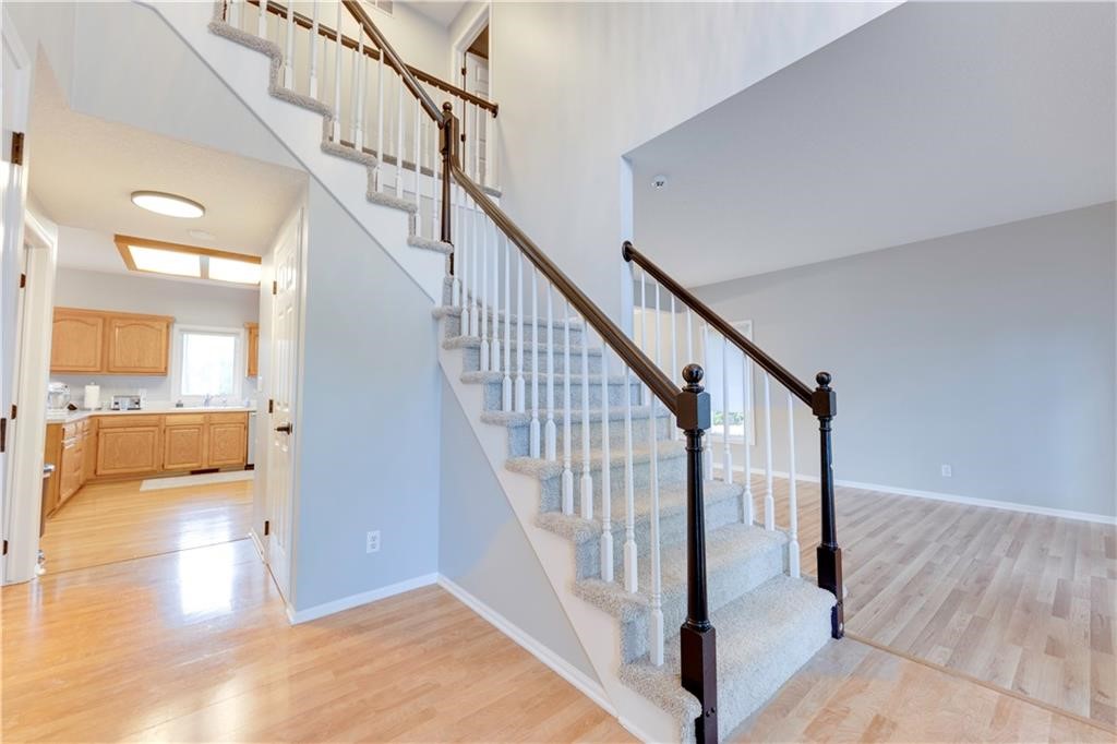 12373 Hazelwood Court, Clive, Iowa image 3