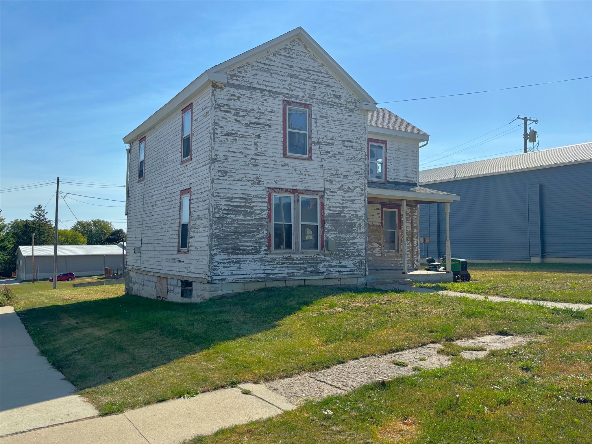 405 Court Street, Williamsburg, Iowa image 1