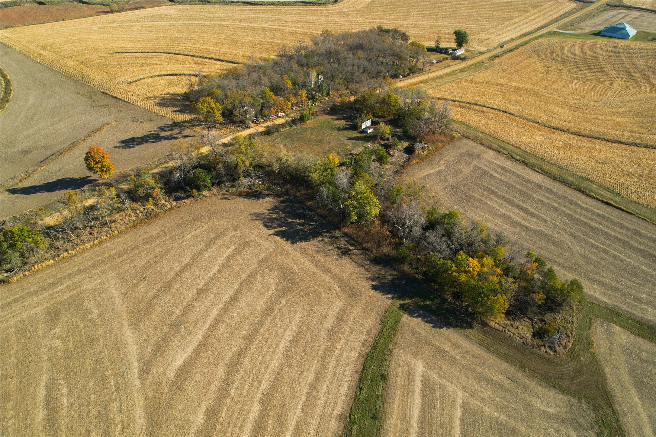 1140 250th Street, Guthrie Center, Iowa image 2