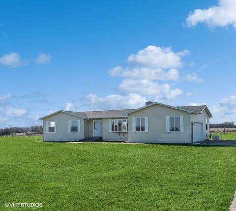 Featured picture for the property 691857
