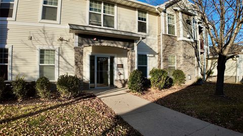 10325 Providence Drive 104 Johnston IA 50131