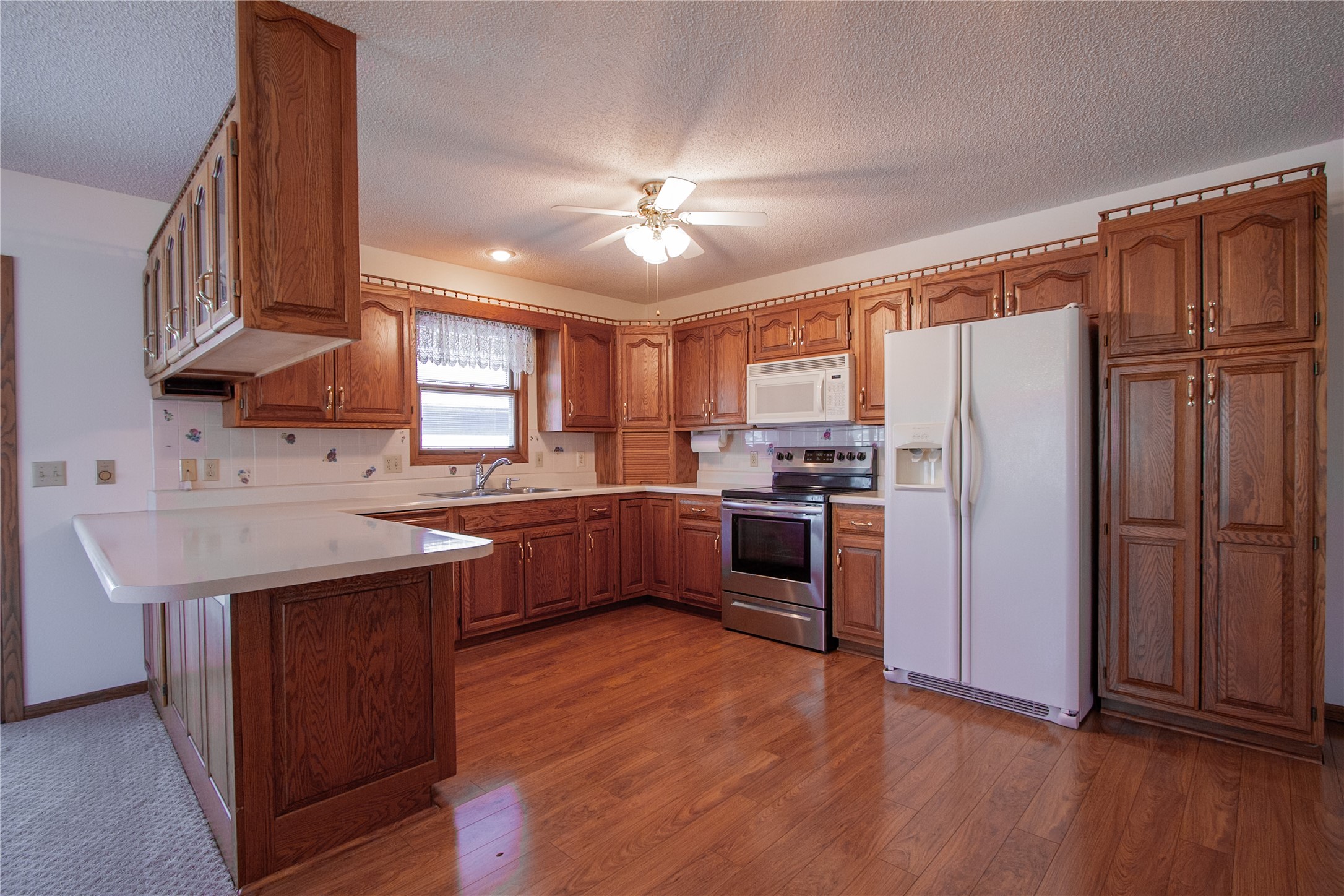 416 E 15th Street, Pella, Iowa image 10