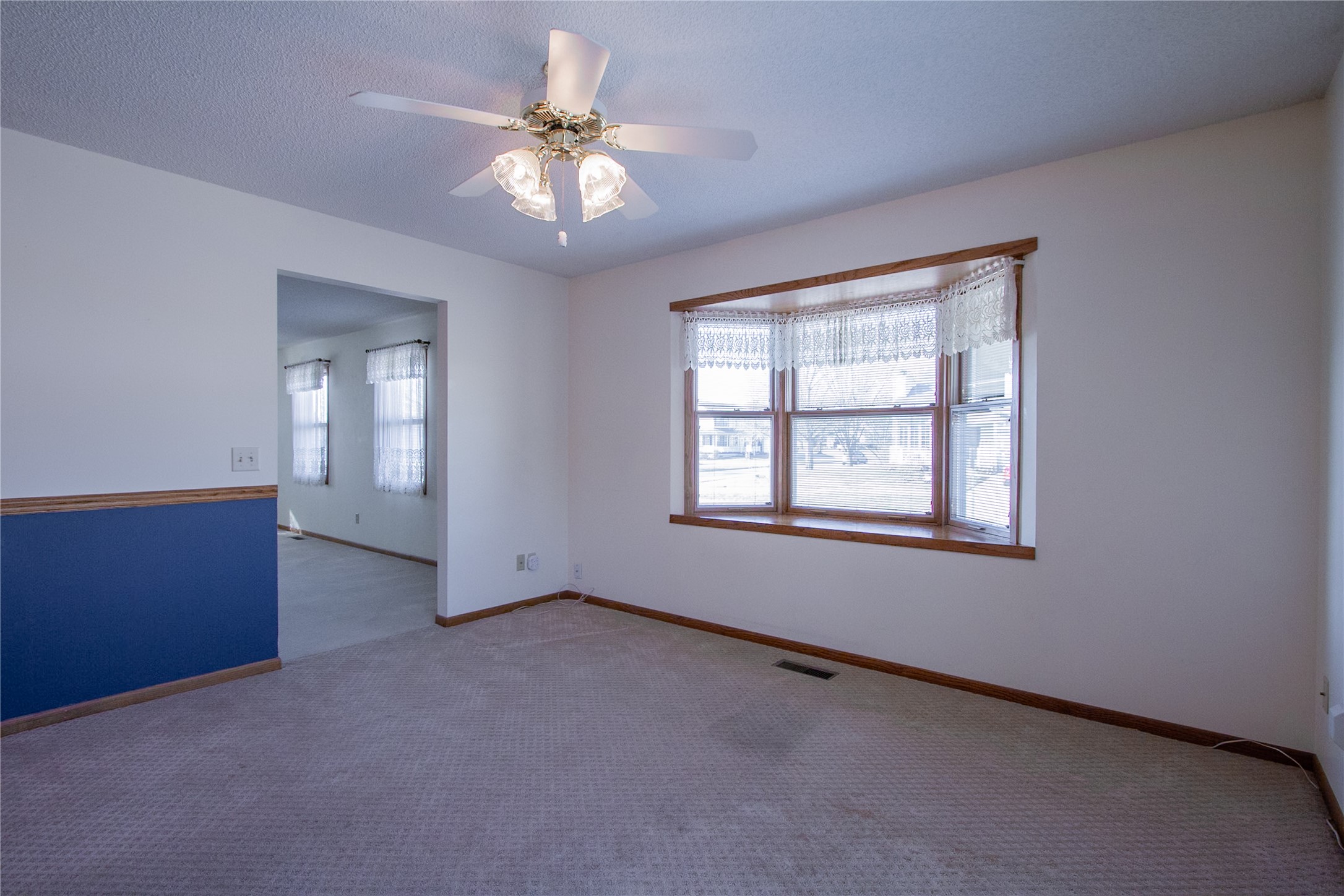 416 E 15th Street, Pella, Iowa image 7