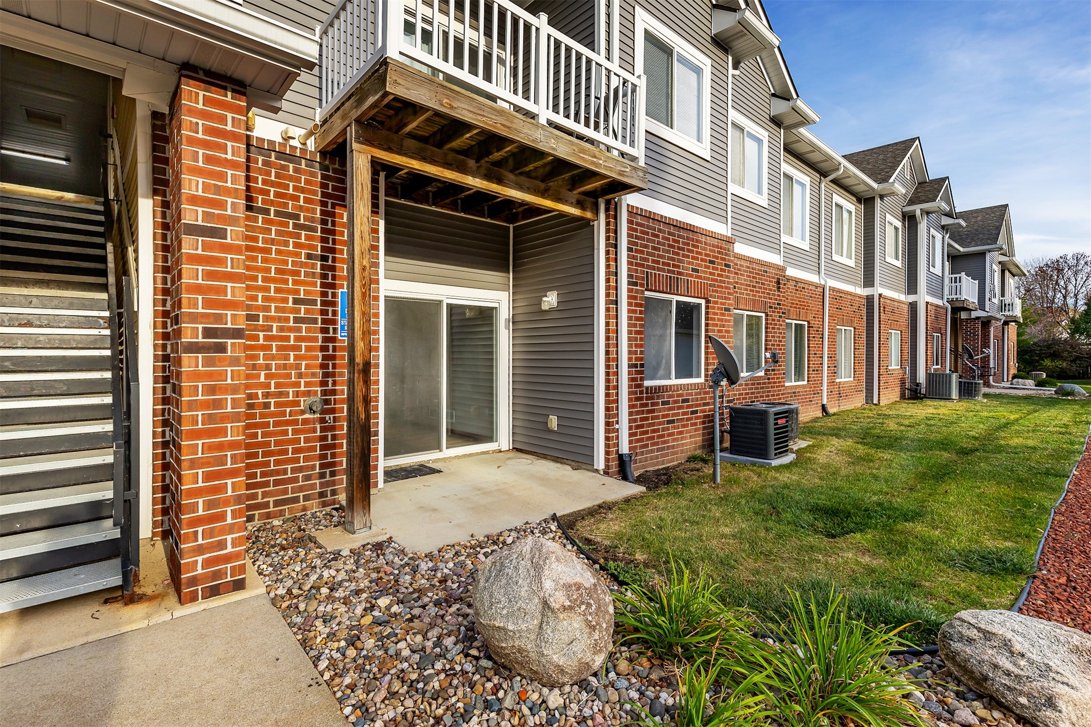 907 7th Avenue #2, Altoona, Iowa image 1