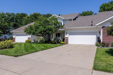 Condo For Sale - 5030 Cleburne Court<br/> Pleasant Hill, IA 50327