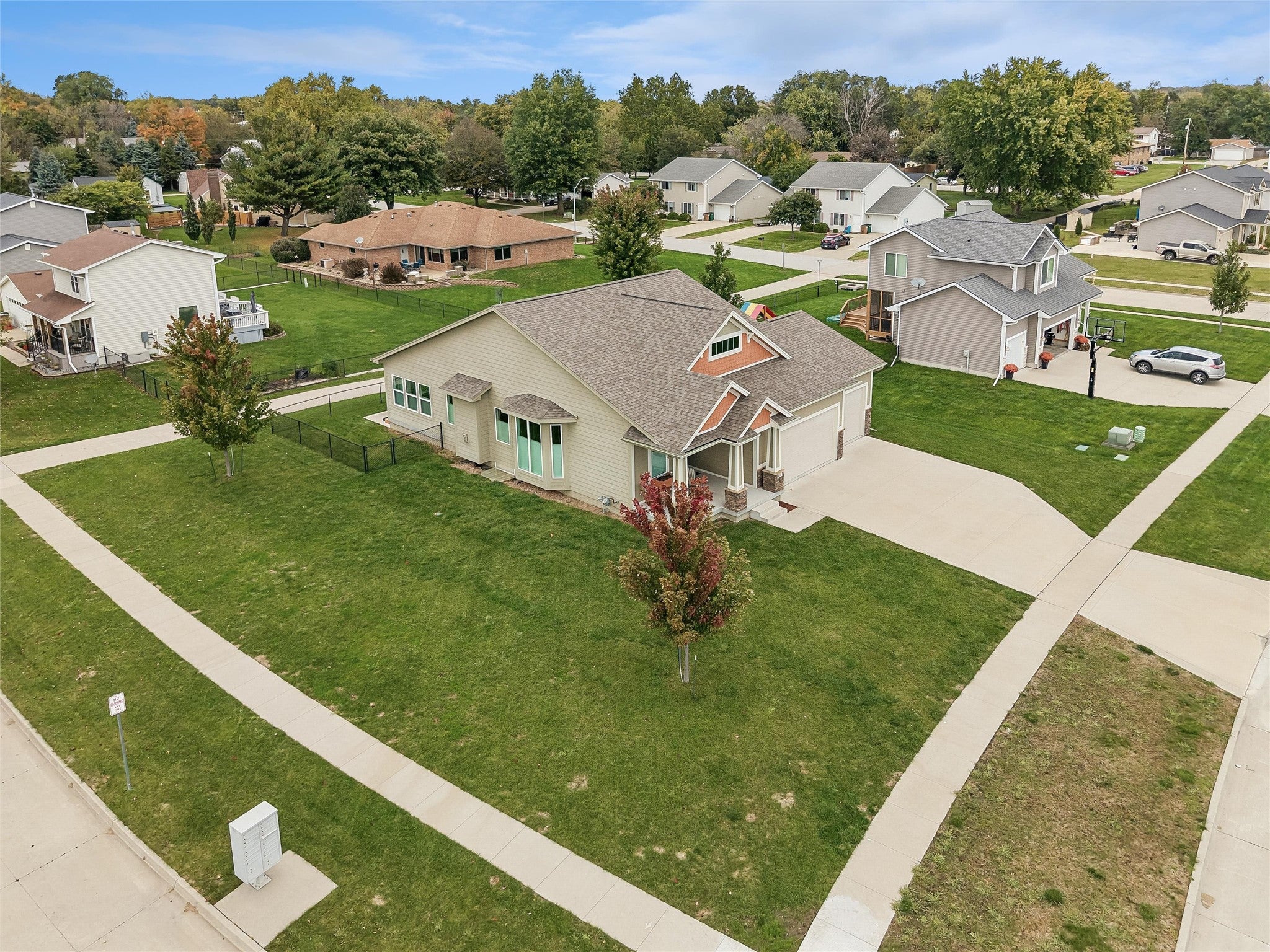 410 Deer Haven Street