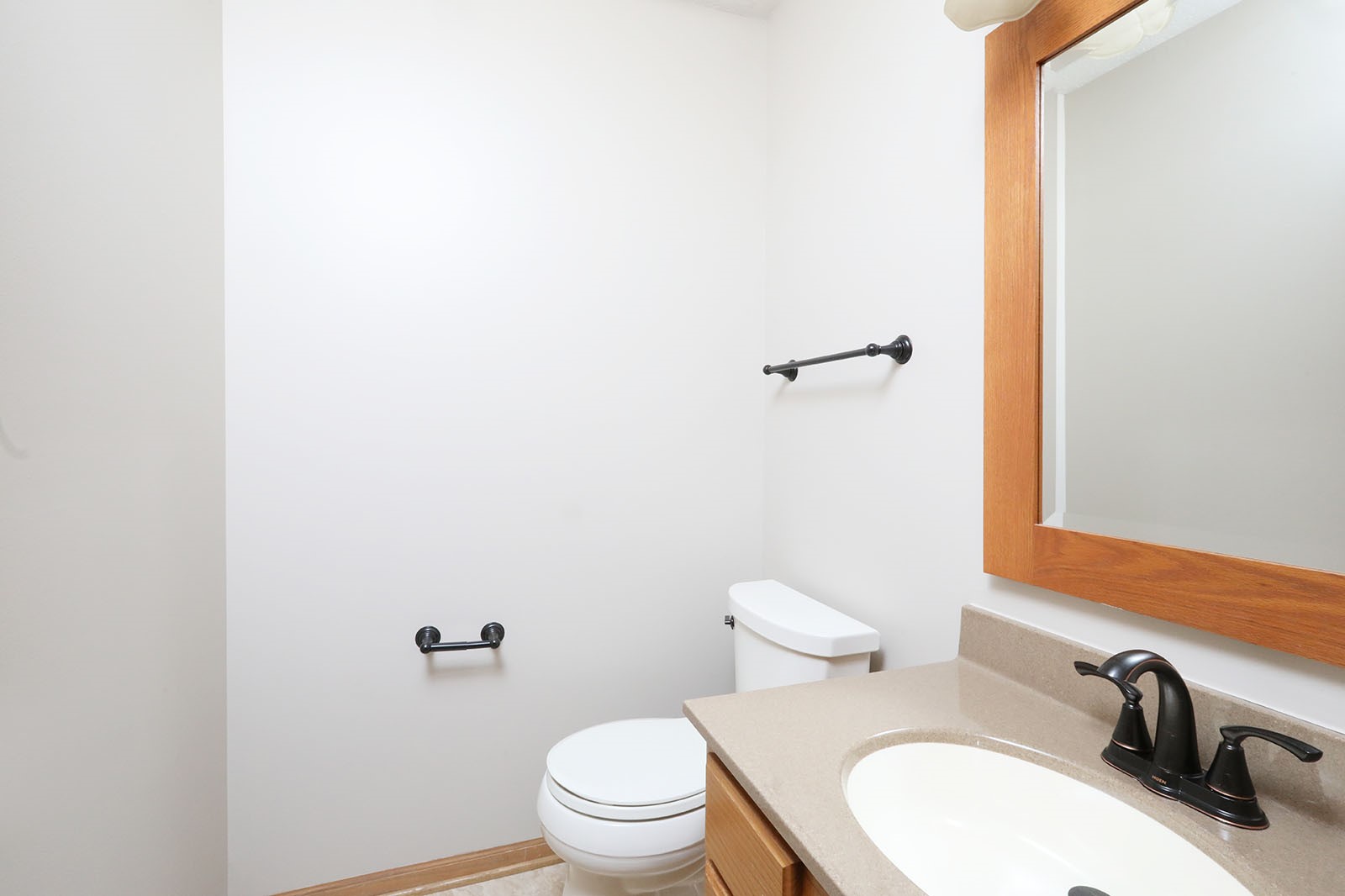 5909 Brookview Drive, West Des Moines, Iowa image 16