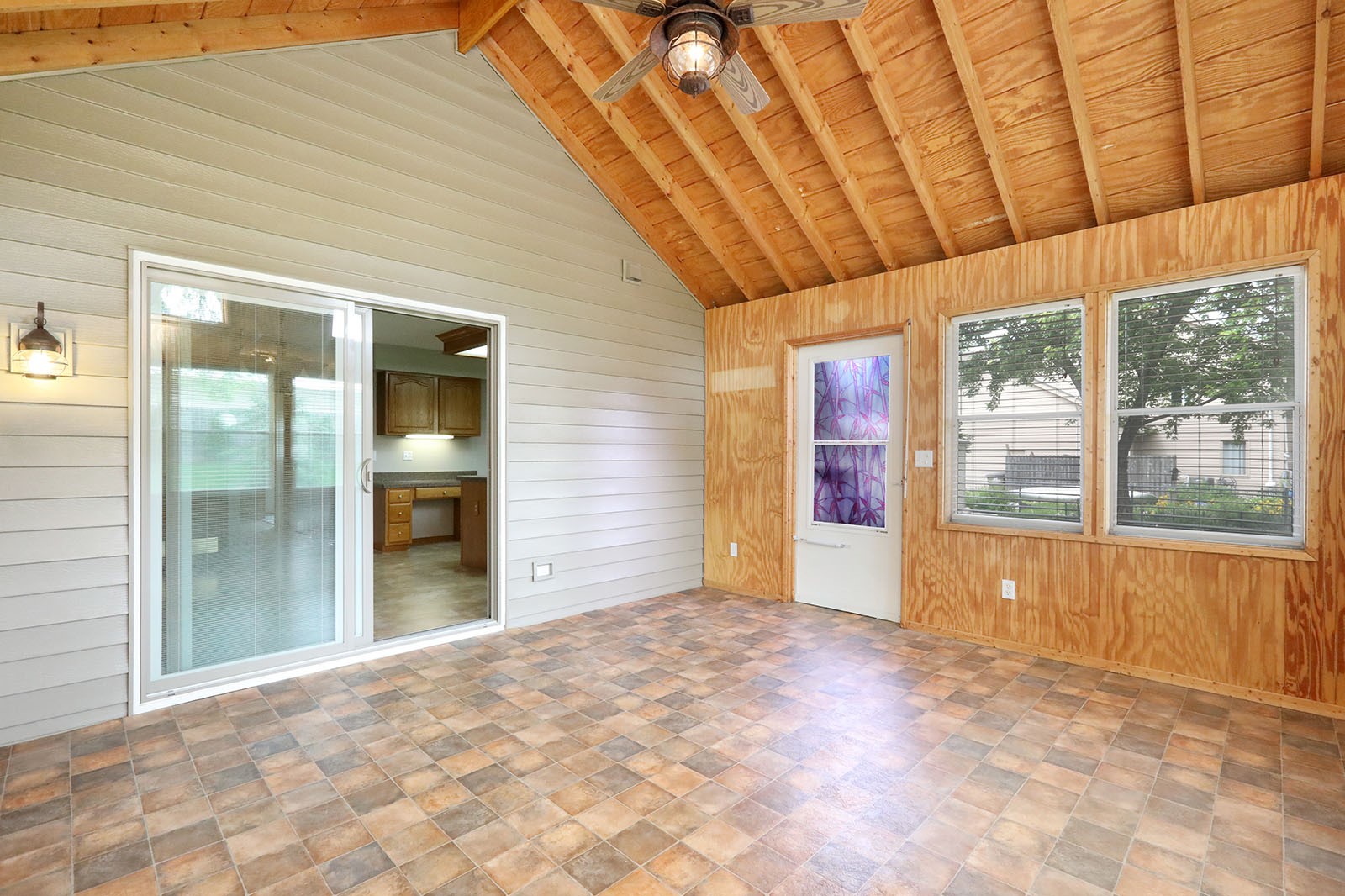5909 Brookview Drive, West Des Moines, Iowa image 17