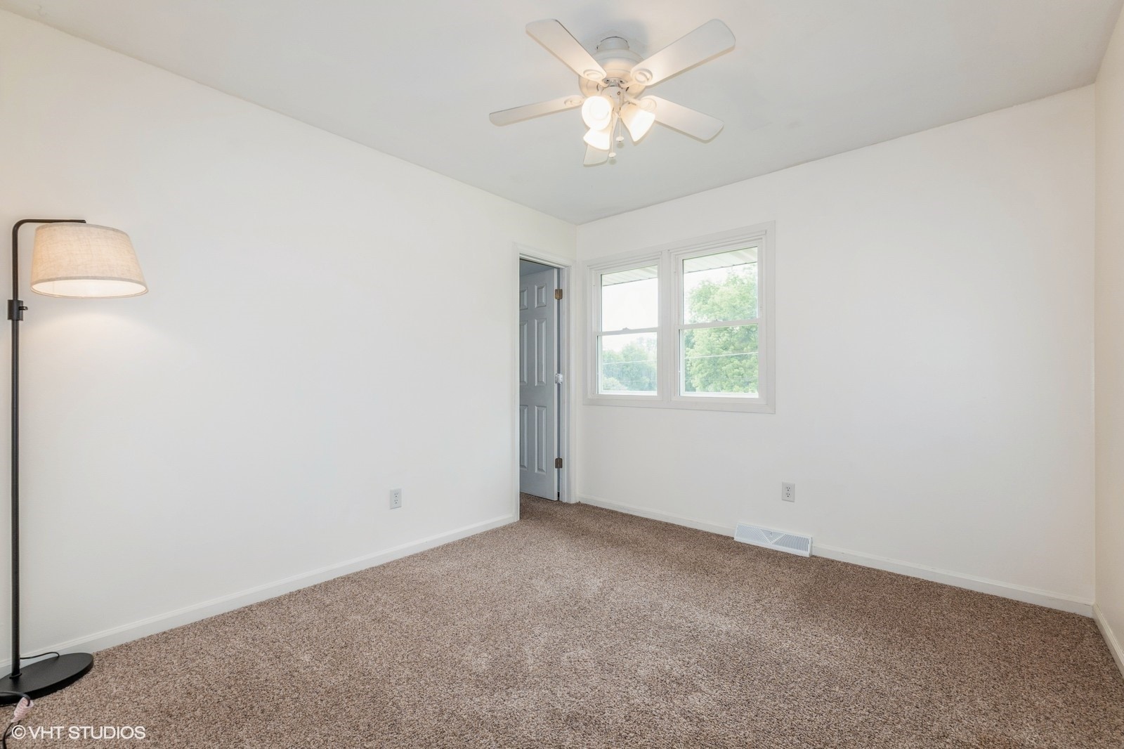 209 39th Street, West Des Moines, Iowa image 18