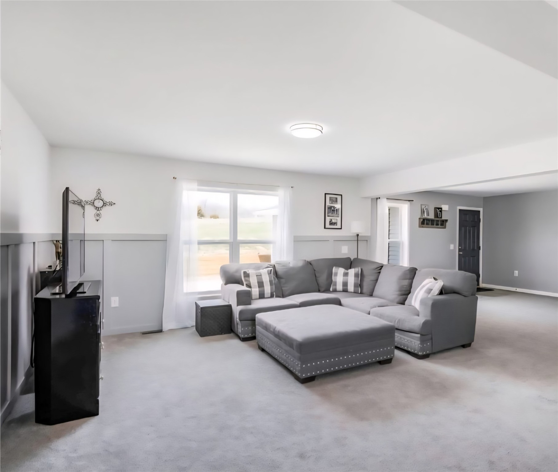 2237 Holliwell Valley Court, Winterset, Iowa image 10