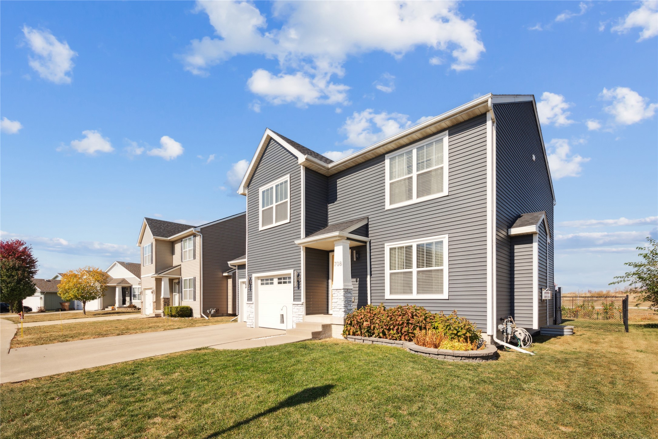 708 33rd Street, Bondurant, Iowa image 3