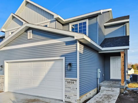 Condo For Sale - 606 Ash Avenue<br/> Woodward, IA 50276