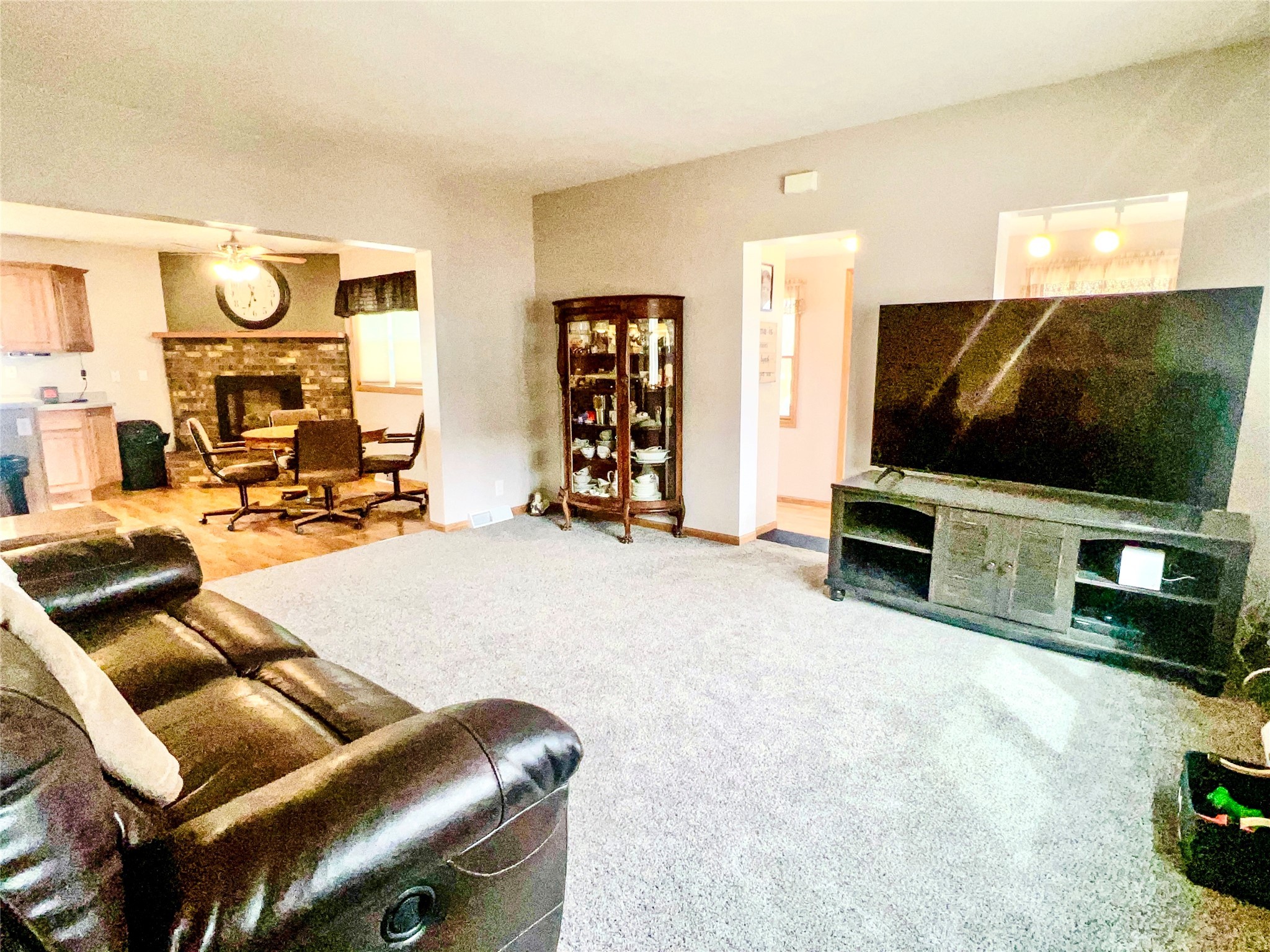 304 Ne Hayes Street, Greenfield, Iowa image 7