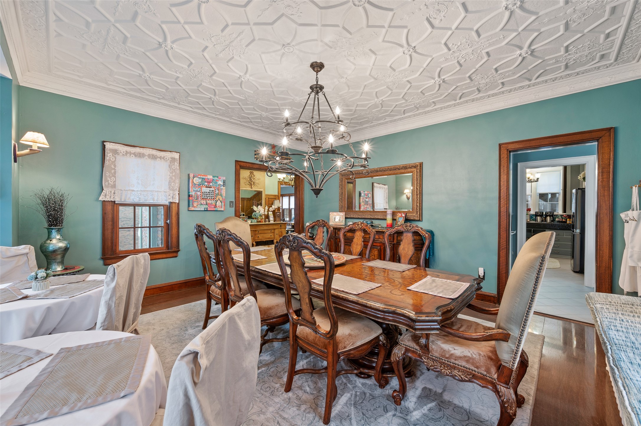 Des Moines, Iowa, 50312, United States, 7 Bedrooms Bedrooms, ,9 BathroomsBathrooms,Residential,Active,2014607