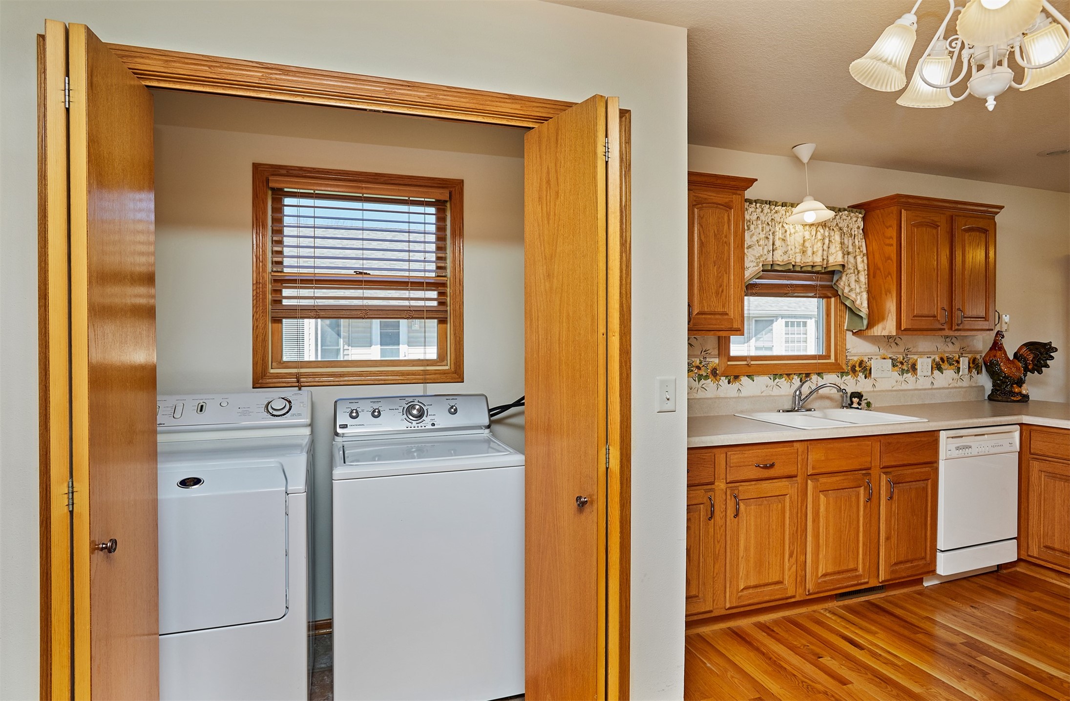 311 North Street, Winterset, Iowa image 15