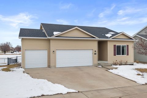 Homes For Sale - 713 SE 12th Street<br/> Grimes, IA 50111