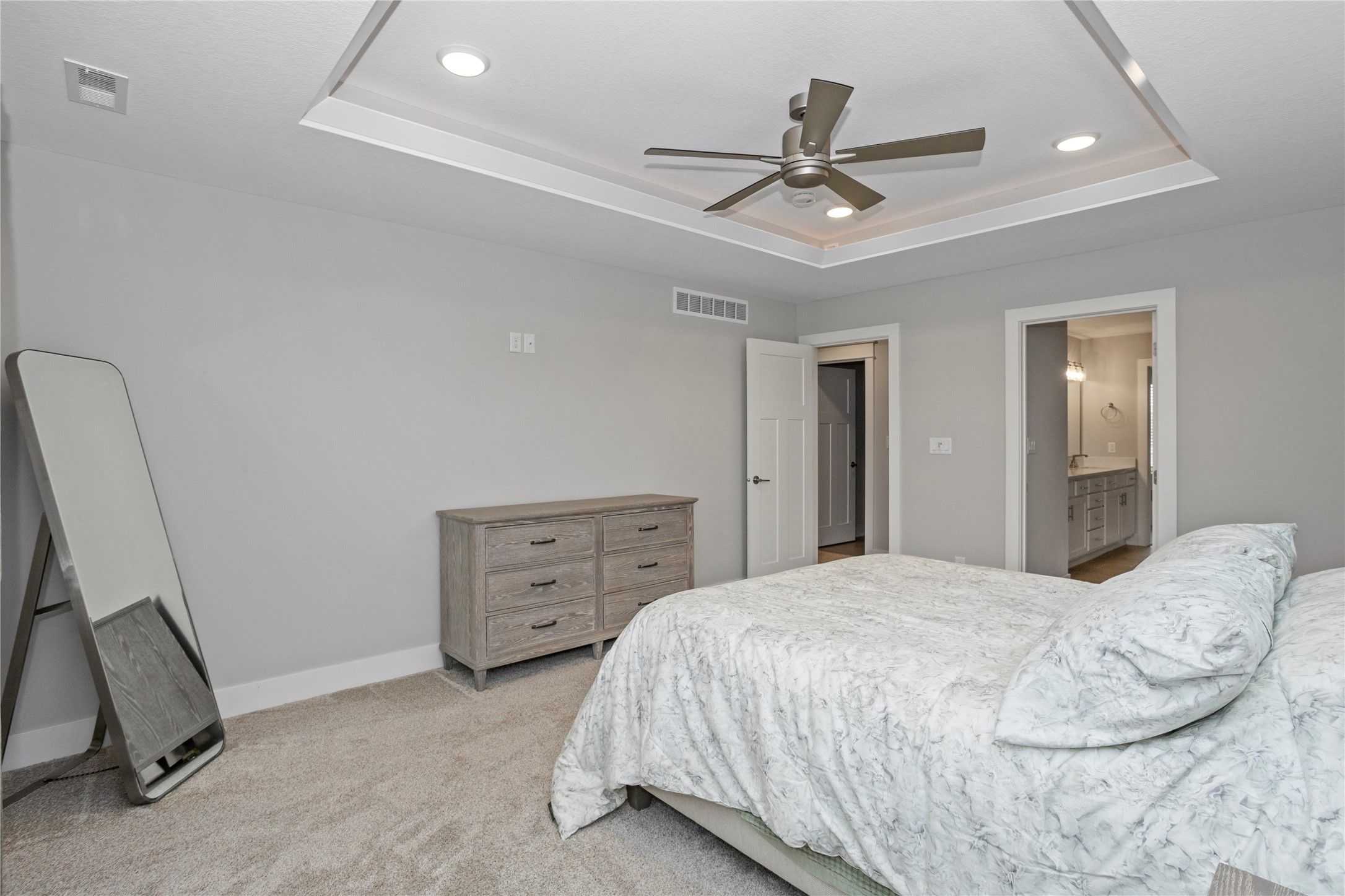 3558 NW 177th Street, Clive, Iowa image 17