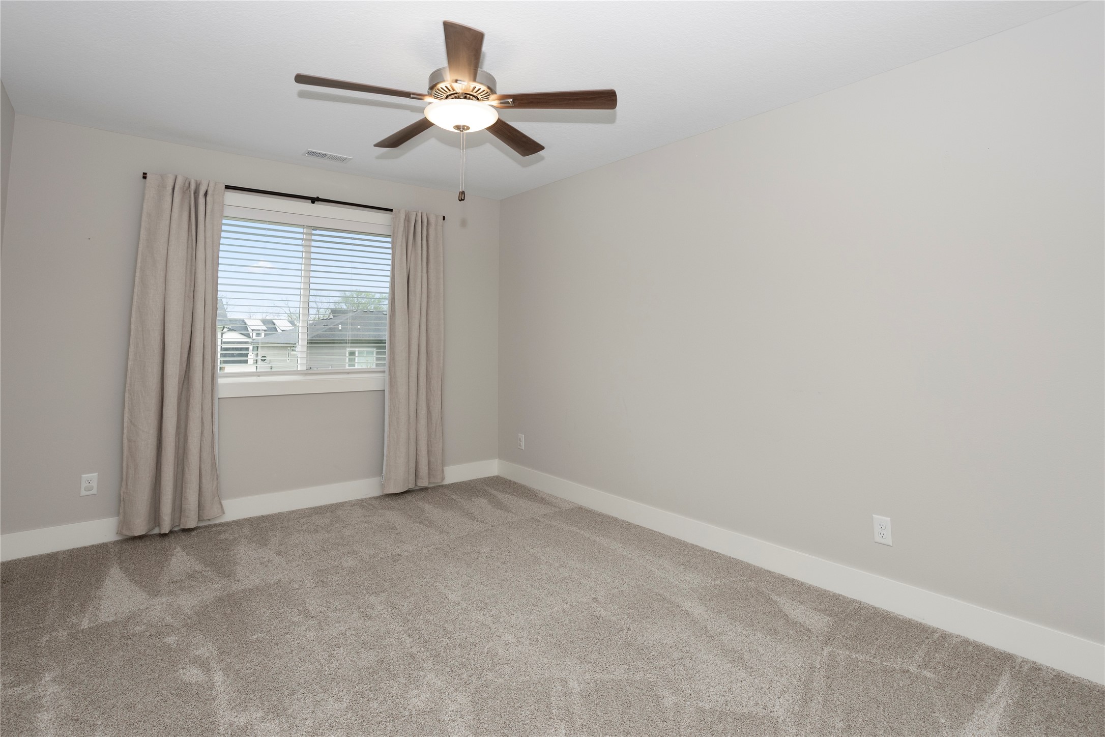 3558 NW 177th Street, Clive, Iowa image 20
