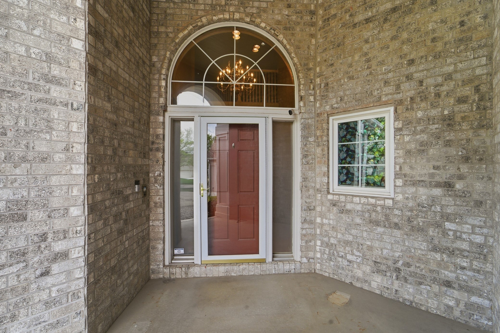 13556 VILLAGE Court