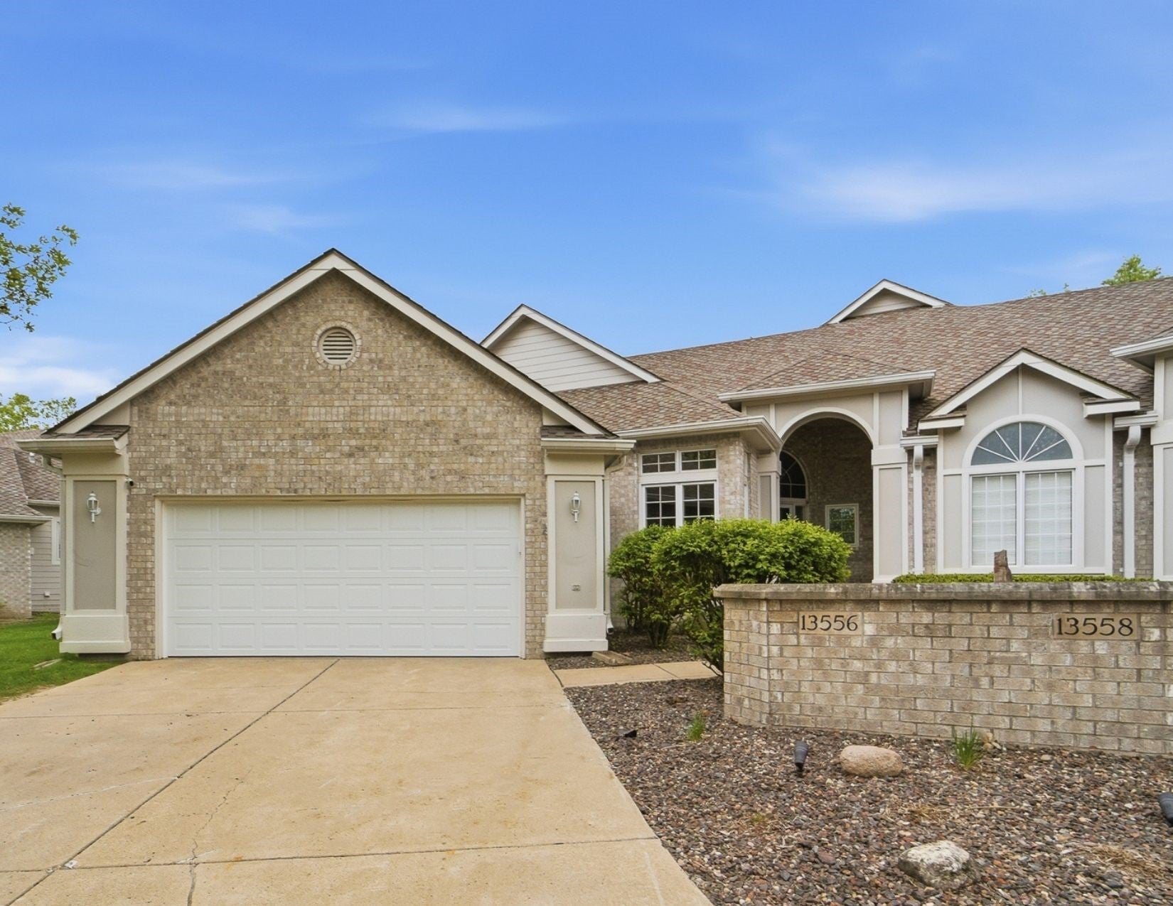 13556 VILLAGE Court